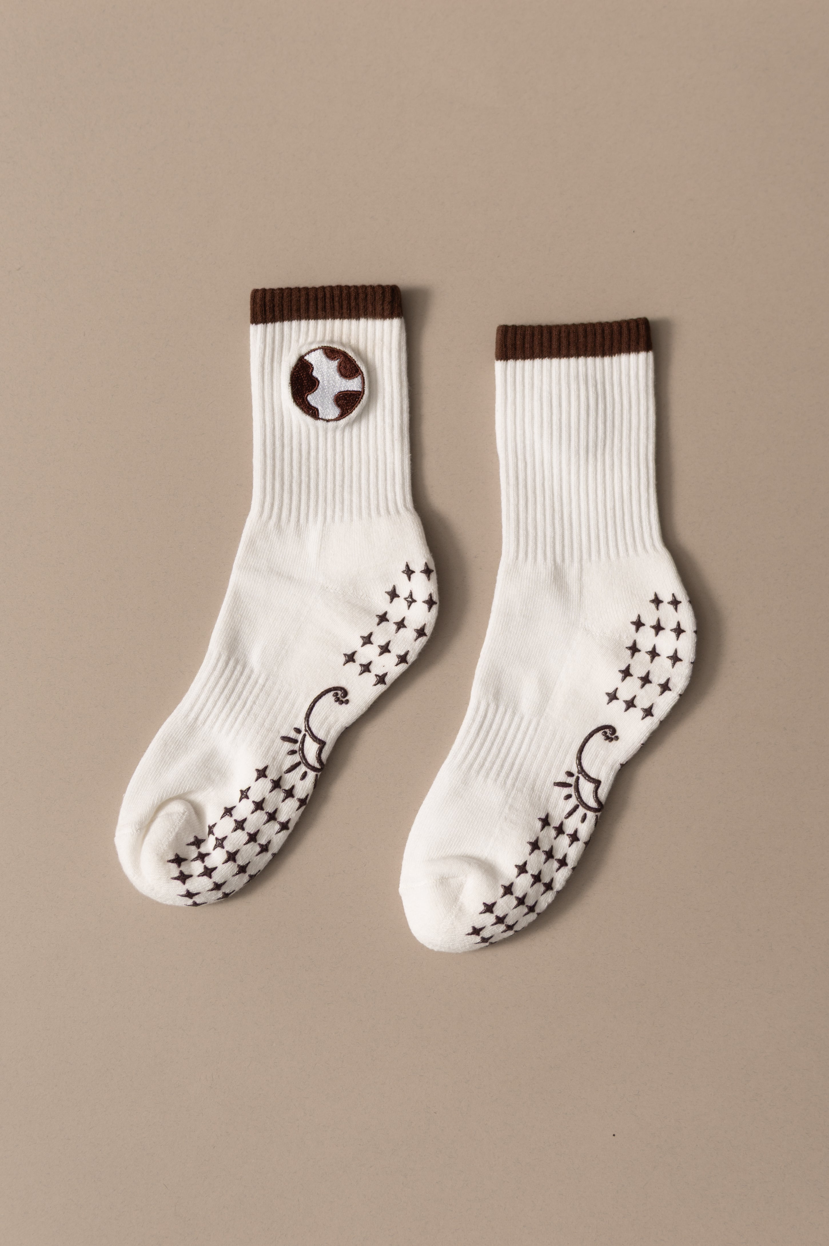 Earth Grip Socks in Off-White