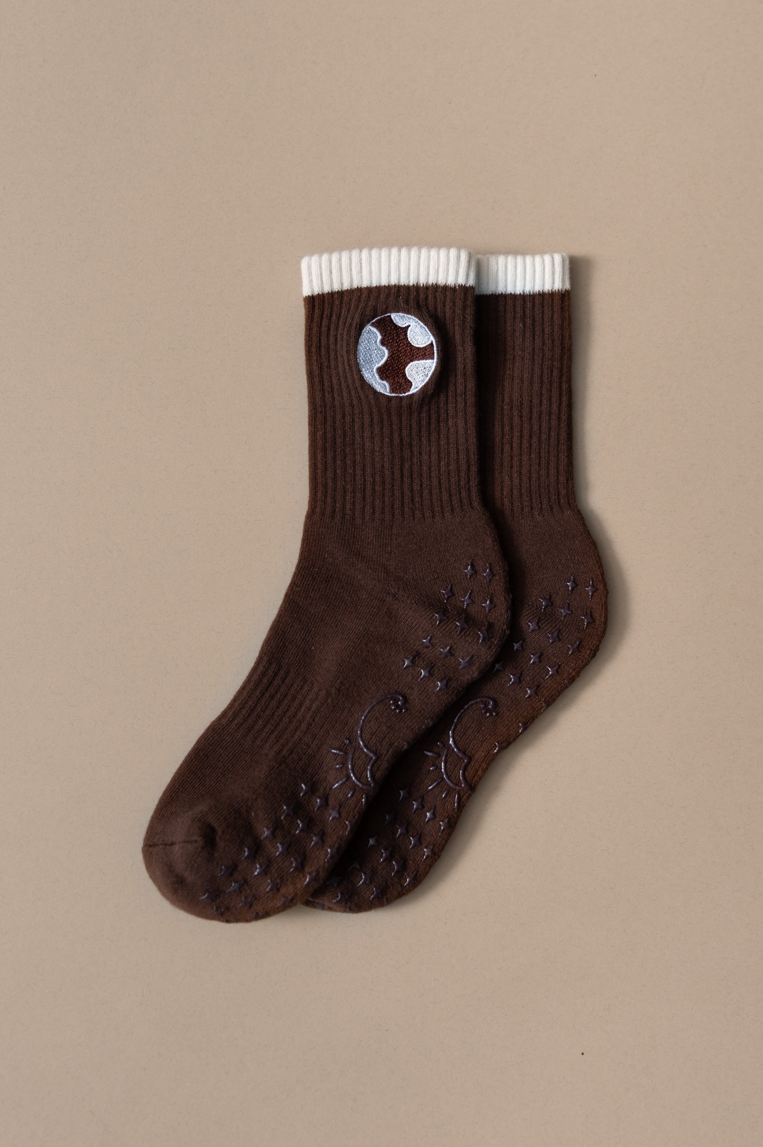Earth Grip Socks in Espresso